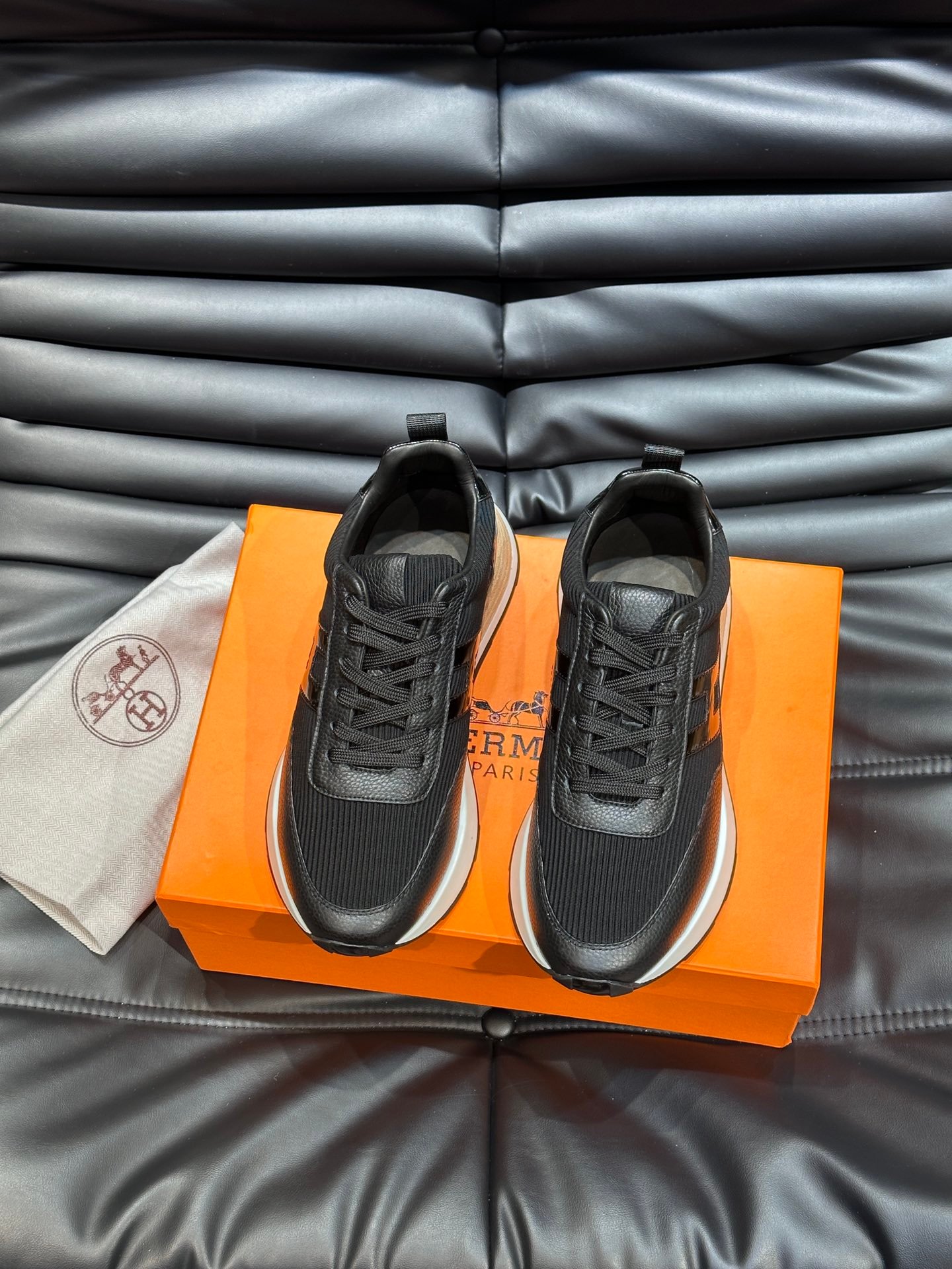 HERMES Man - Image 2