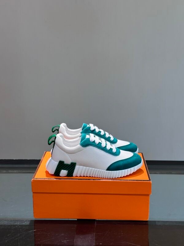 HERMES Man