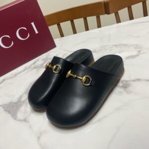 CUCCI  WOMEN
