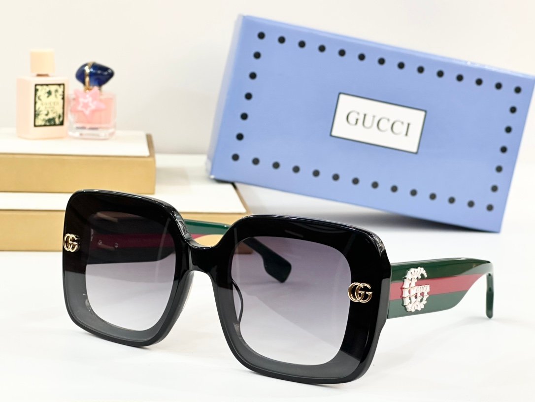 GUCCI