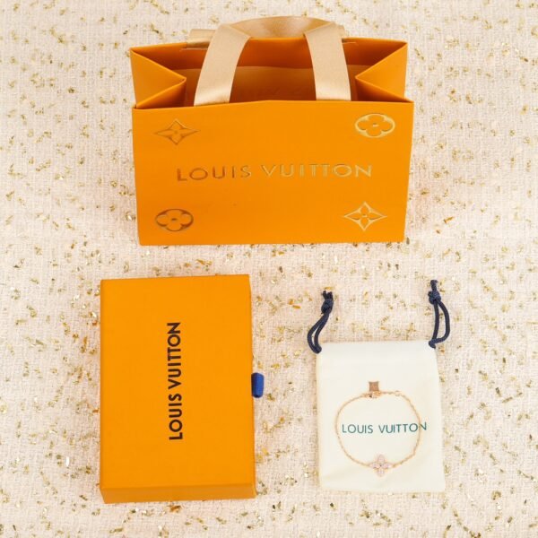 LV - Image 3