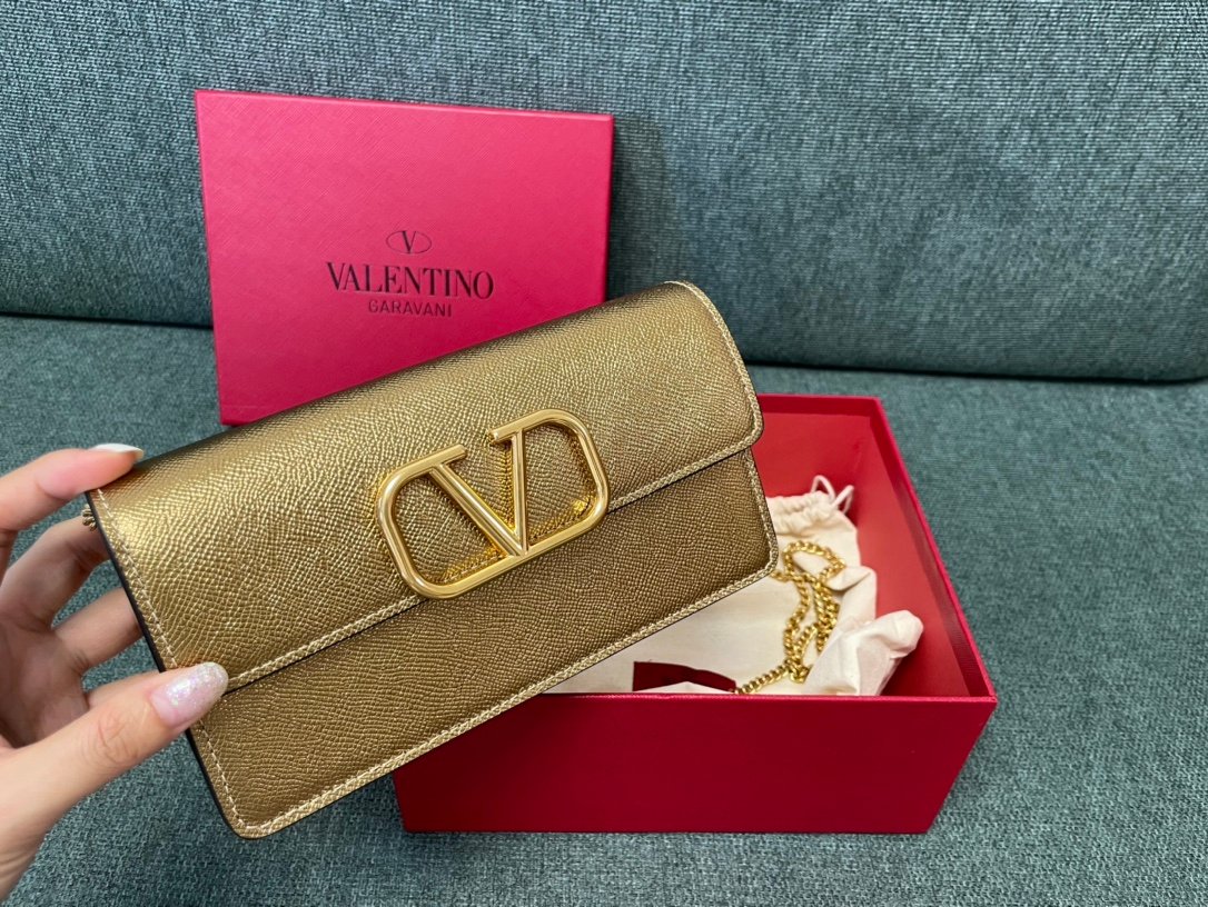 Valentino Bag - Image 7