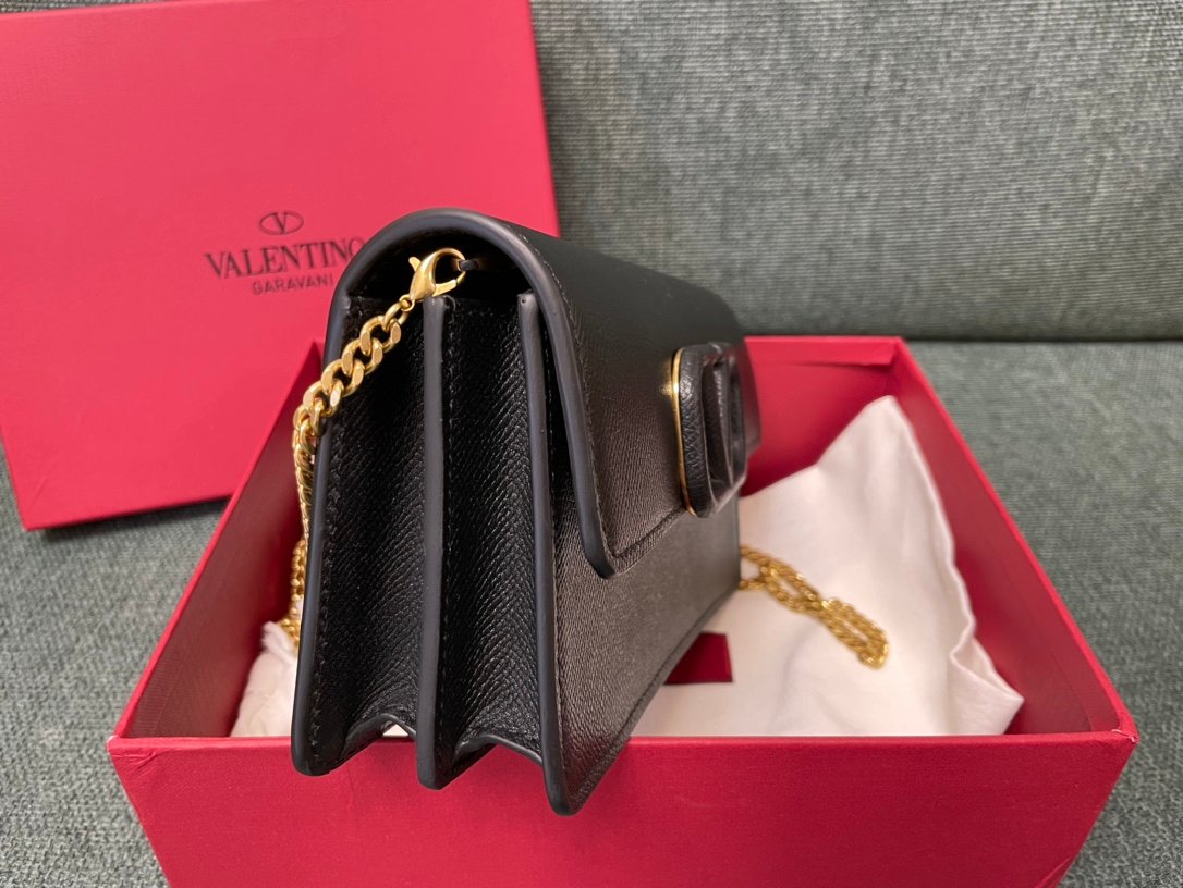 Valentino Bag - Image 7