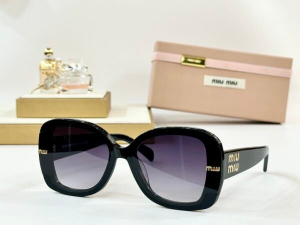 MIU MIU - Image 3