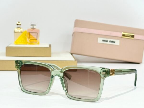 MIU MIU