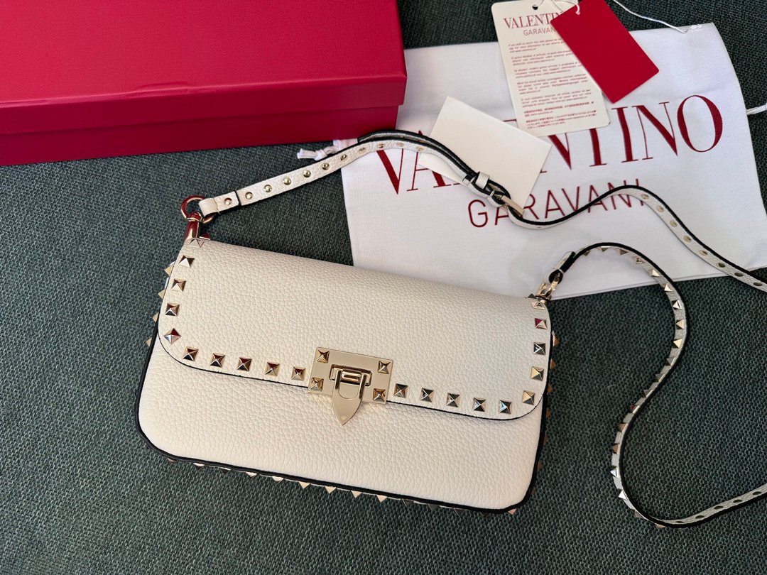 Valentino Bag - Image 3