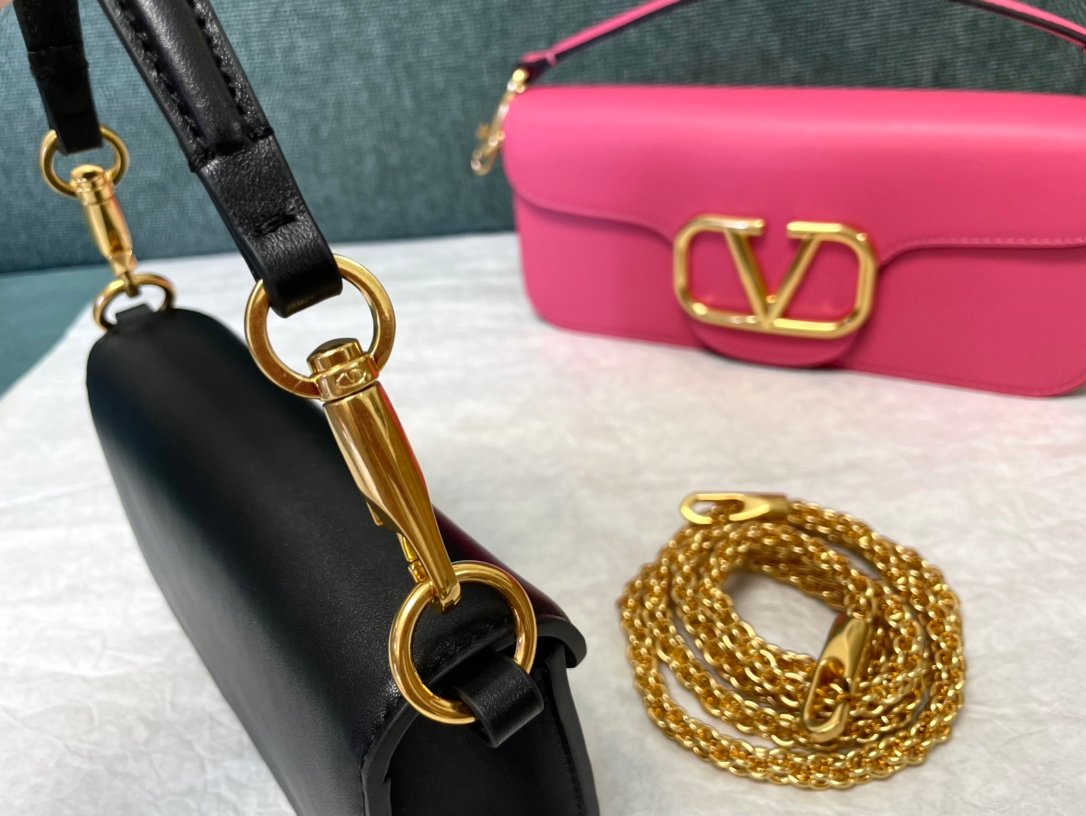 Valentino Bag - Image 7