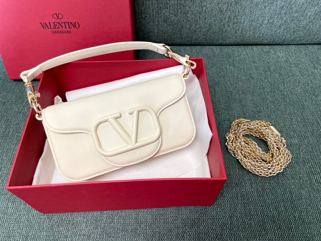 Valentino Bag - Image 3