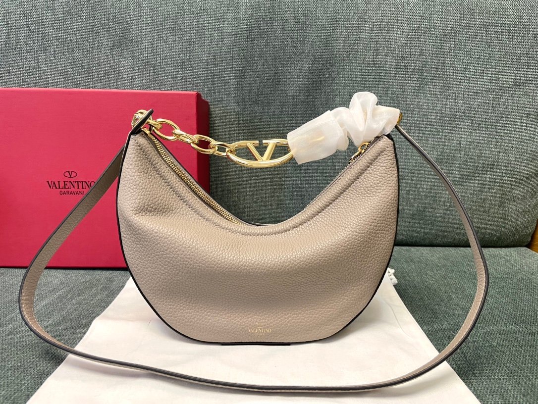 Valentino Bag - Image 7
