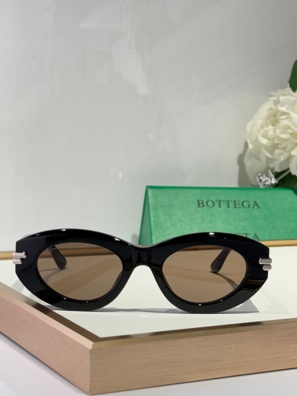 BOTTEGA  VENETA - Image 3