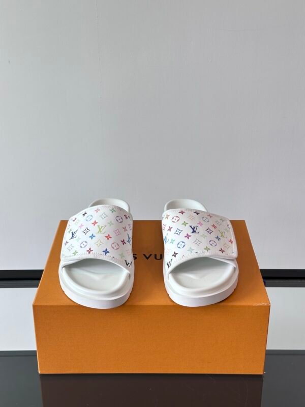 LV MAN - Image 3