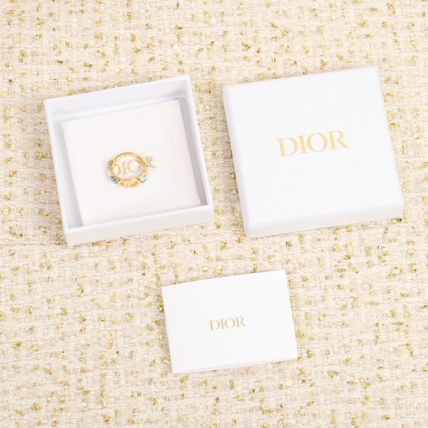 Dior - Image 3