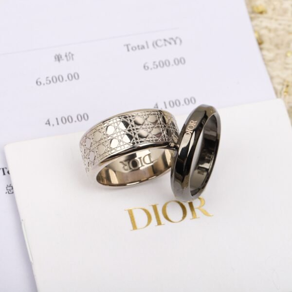 Dior - Image 3