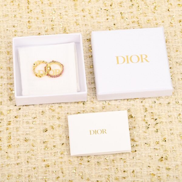 Dior - Image 3