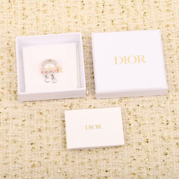 Dior - Image 3