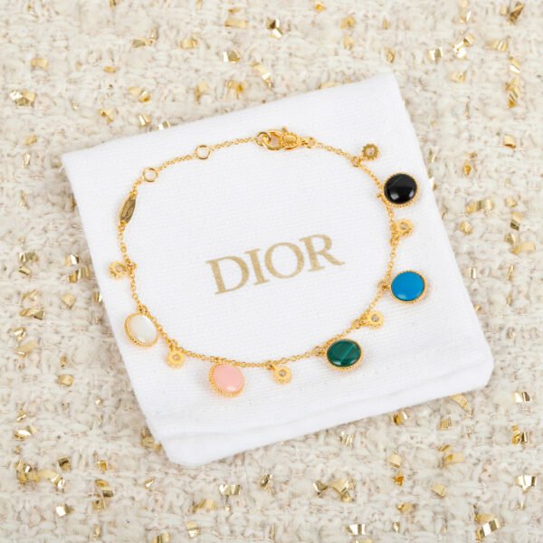 Dior - Image 3