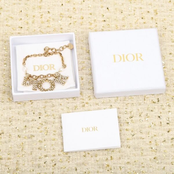 Dior - Image 3