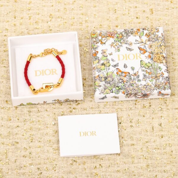 Dior - Image 3