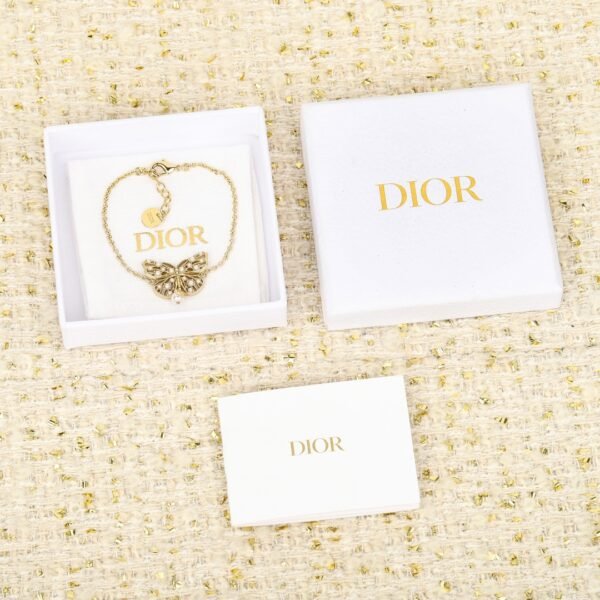 Dior - Image 3