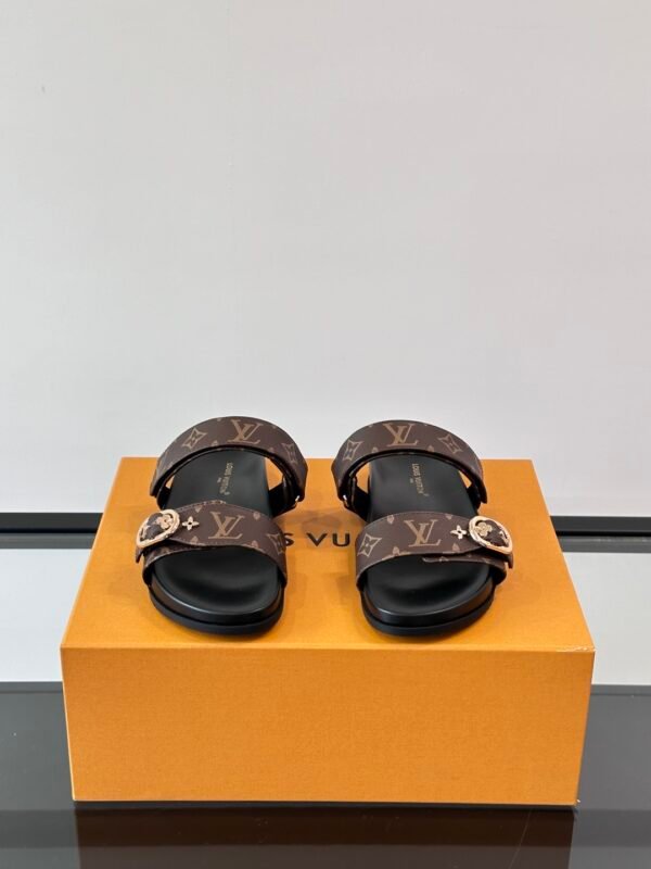 LV MAN - Image 3