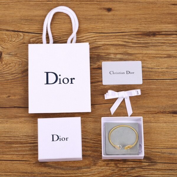 Dior - Image 3