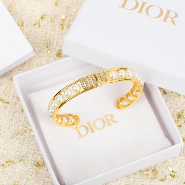 Dior - Image 3