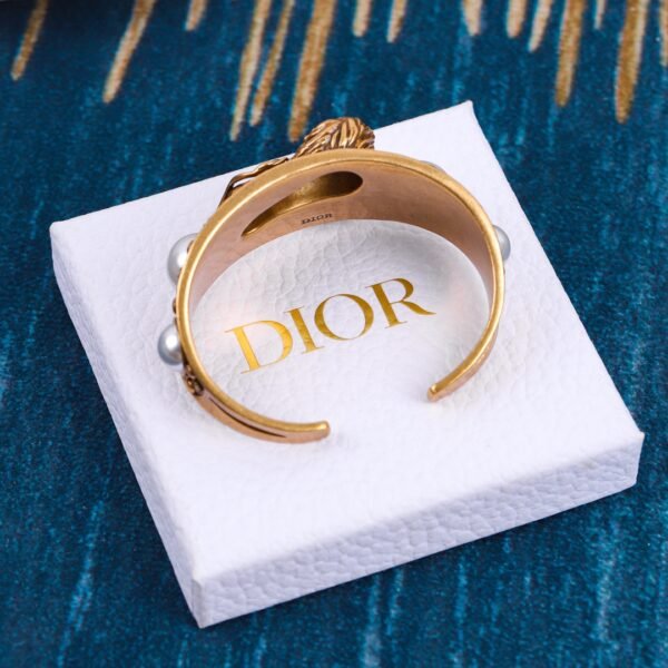 Dior - Image 3