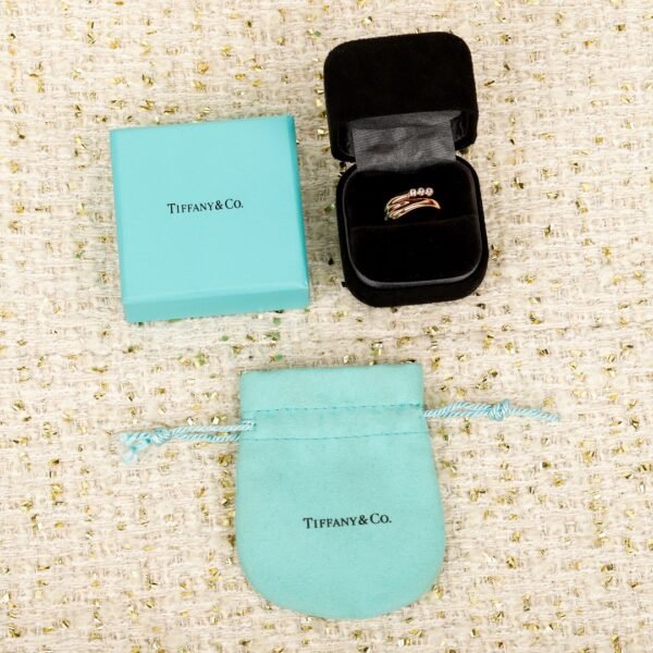 TIFFANY - Image 3