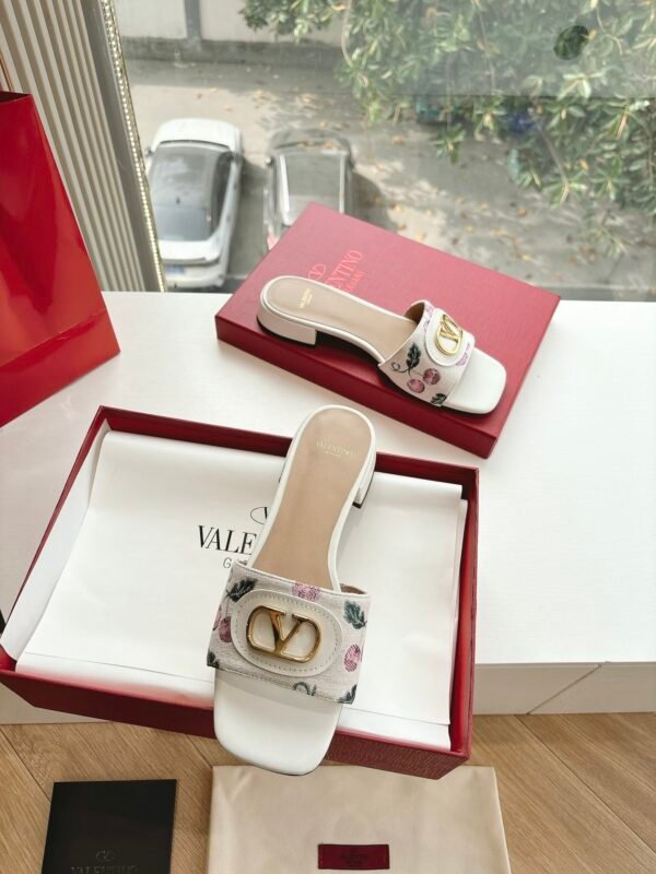 Valentino women - Image 4