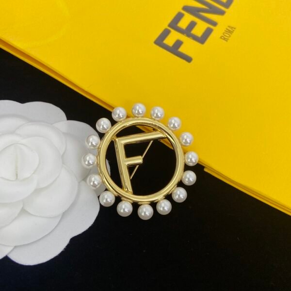 FENDI - Image 3