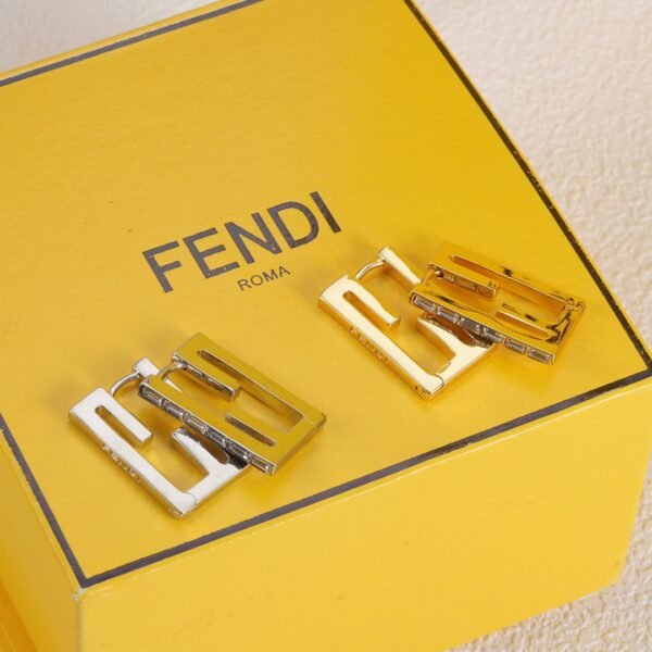 FENDI - Image 3