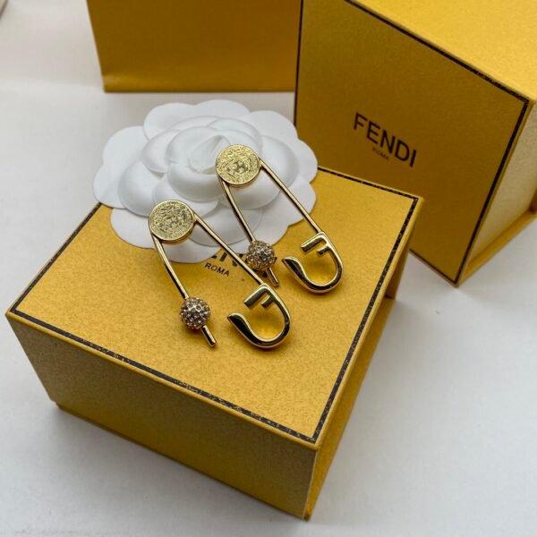 FENDI - Image 3