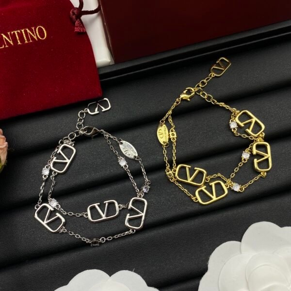 VELENTINO - Image 3