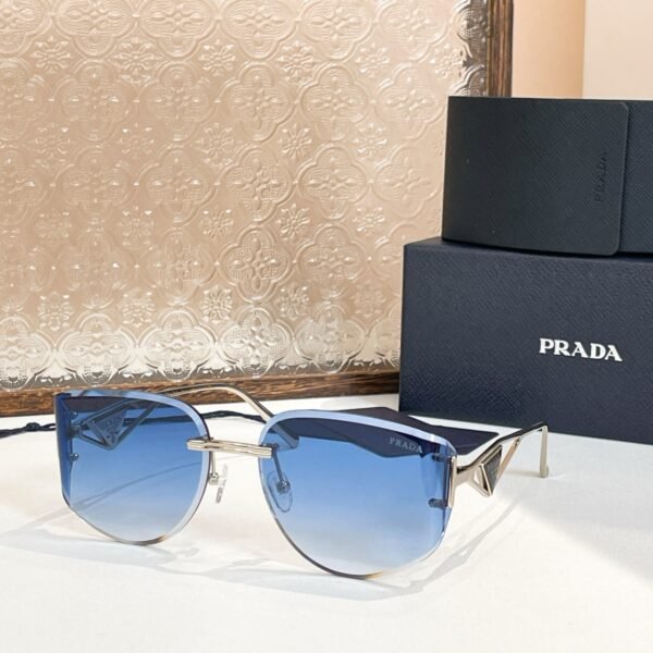 PRADA - Image 3