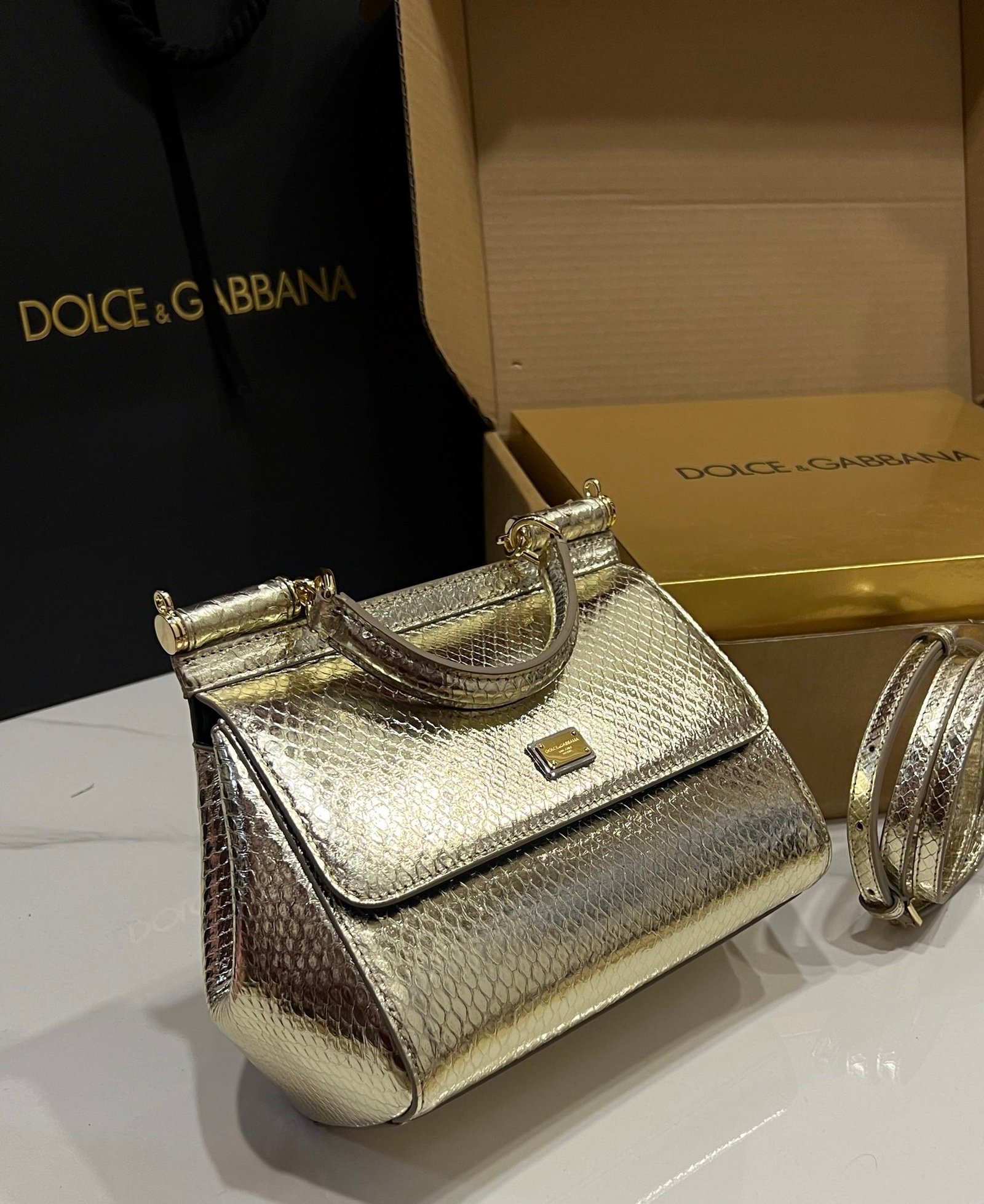 Dolce & Gabba - Image 4