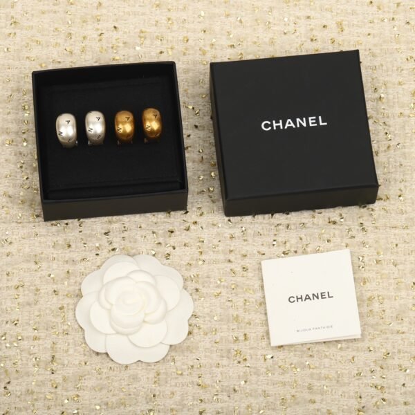 Chanel - Image 3