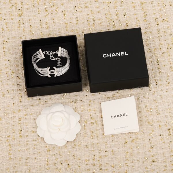 Chanel - Image 3