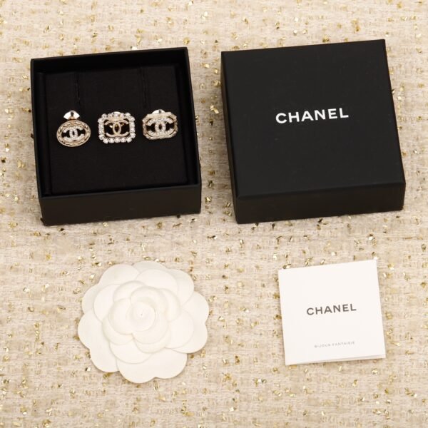 Chanel - Image 3