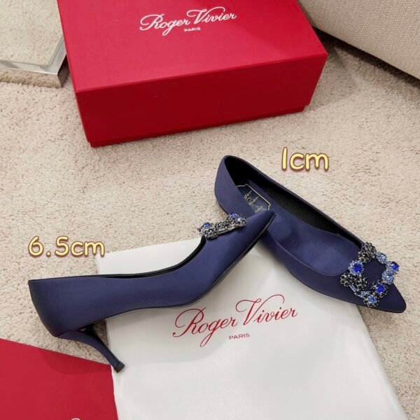 Roger Vivier - Image 7