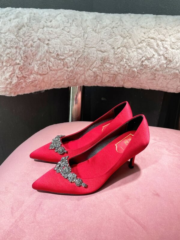 Roger Vivier - Image 7