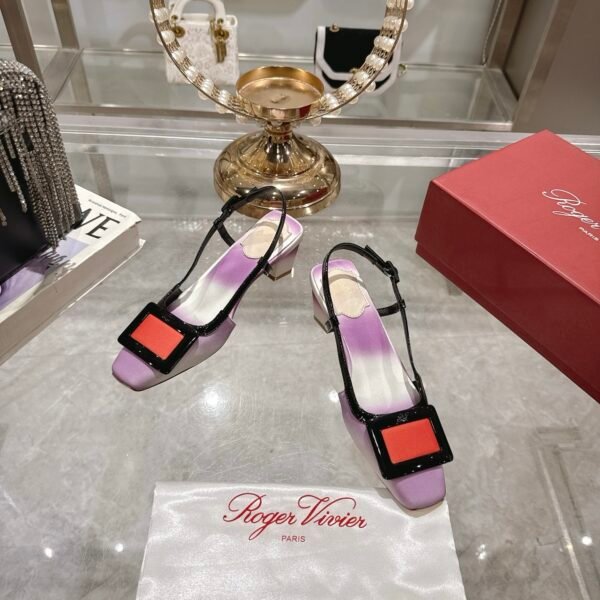 Roger Vivier - Image 7