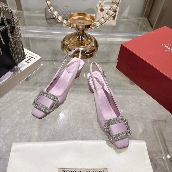 Roger Vivier - Image 7