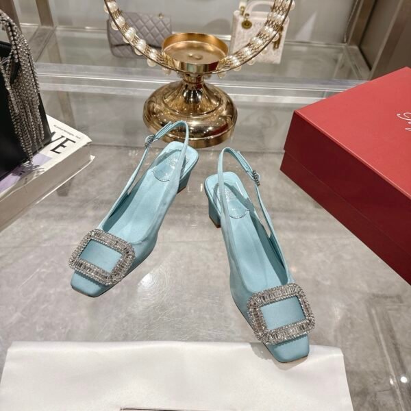 Roger Vivier - Image 7