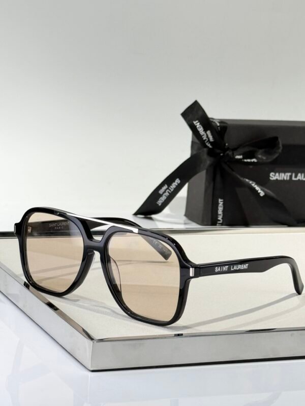 YSL - Image 3