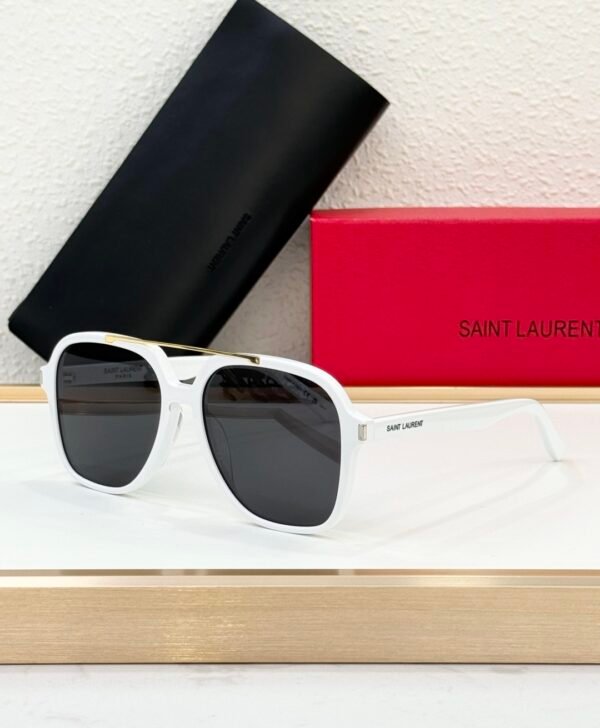 YSL - Image 3