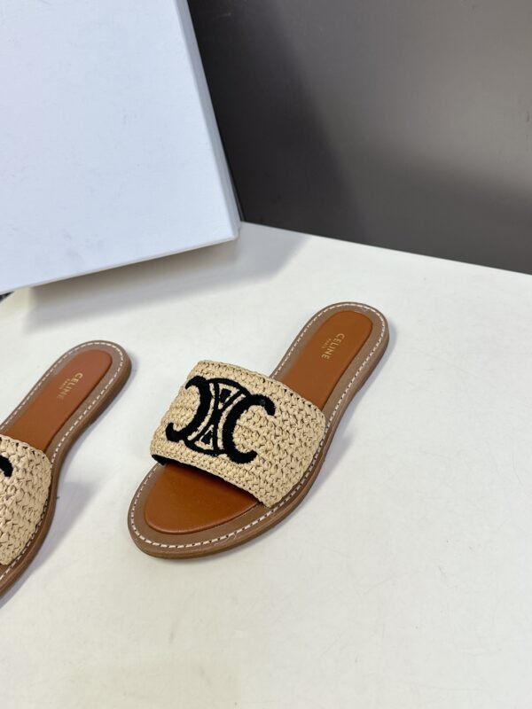 CELINE - Image 3