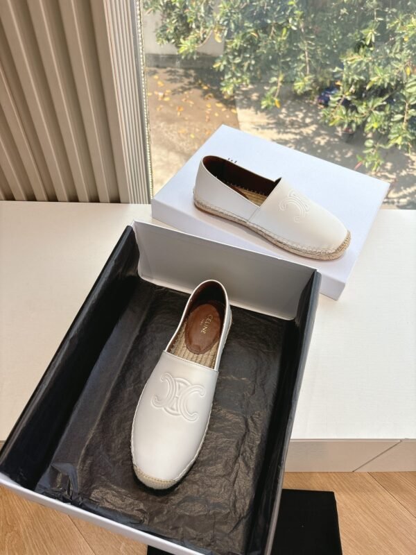 CELINE - Image 3