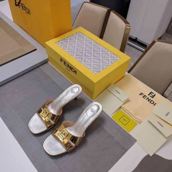 FENDI - Image 3