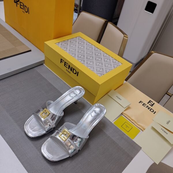 FENDI - Image 3