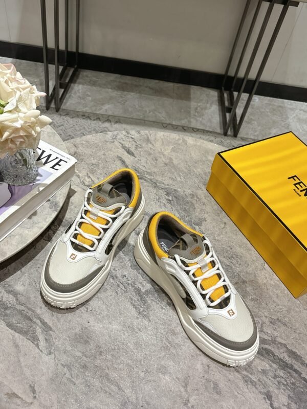 FENDI - Image 3